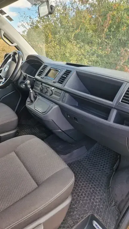 Gebraucht VW Multivan 150 PS (110 kW) 2016 Braun Van / Kleinbus