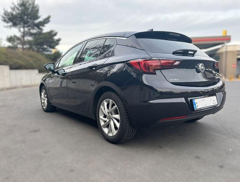 Gebraucht Opel Astra Innovation 150 PS (110 kW) 2017 Schwarz Limousine