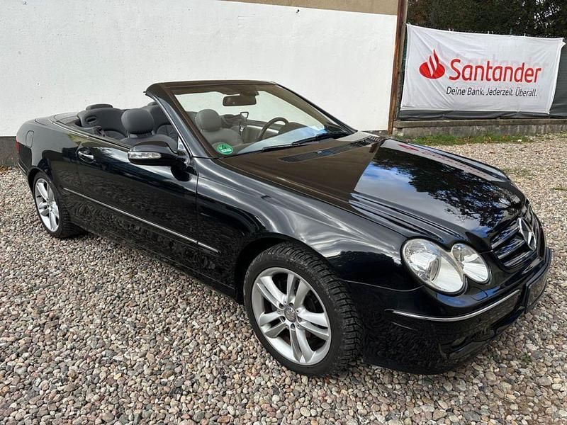 Schwarz Gebraucht 2007 Mercedes CLK280 Avantgarde Cabrio | 11.980 € (Fairer Preis) - Bild 1/4