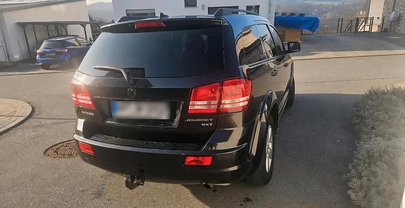 Gebraucht Dodge Journey 170 PS (125 kW) 2010 Schwarz SUV