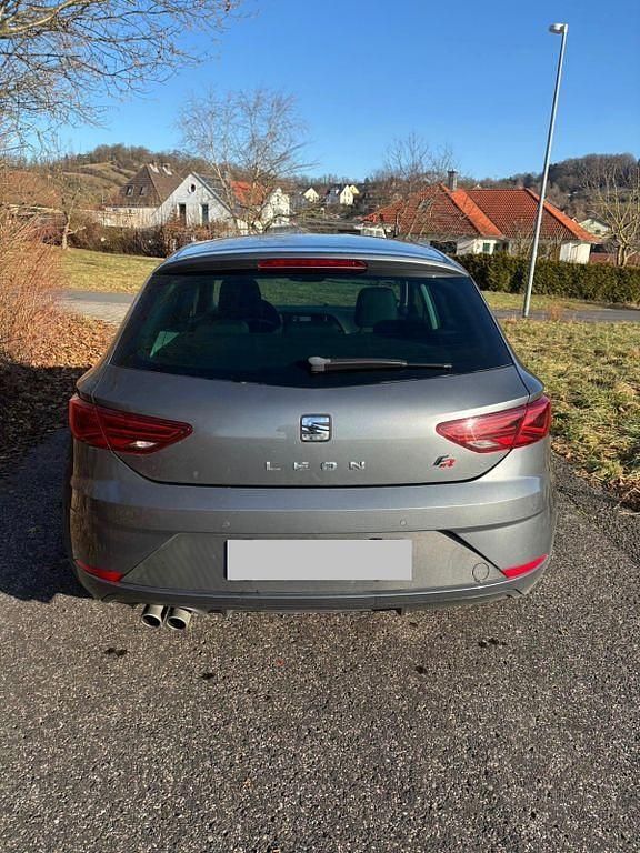 Usata Seat Leon FR 150 CV (110 kW) 2017 Grigio Berlina