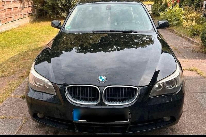 Gebraucht BMW 525 190 PS (139 kW) 2004 Schwarz Limousine