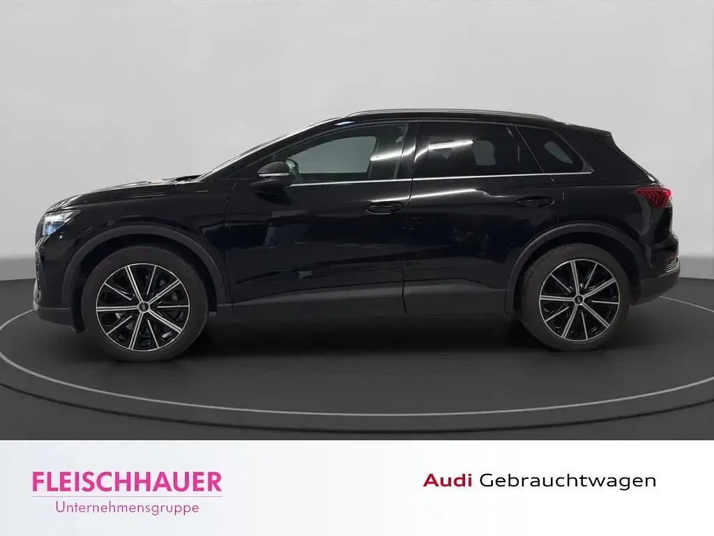 Gebraucht Audi Q4 e-tron 150 kW (204 PS) 2023 Mythosschwarz metallic SUV