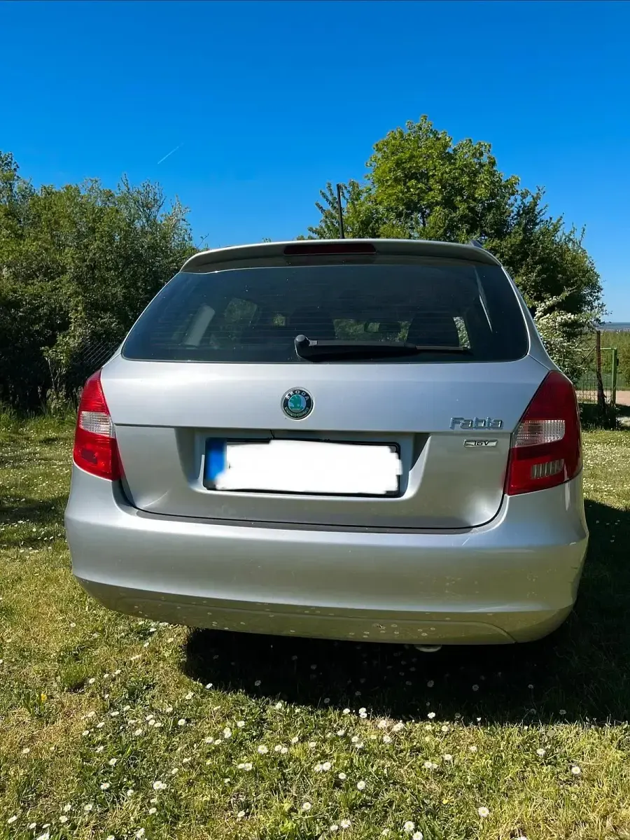 Gebraucht Skoda Fabia 86 PS (63 kW) 2012 Silber Kombi