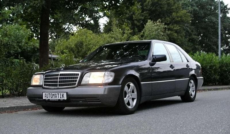 Gebraucht Mercedes S420 279 PS (205 kW) 1993 Schwarz Limousine