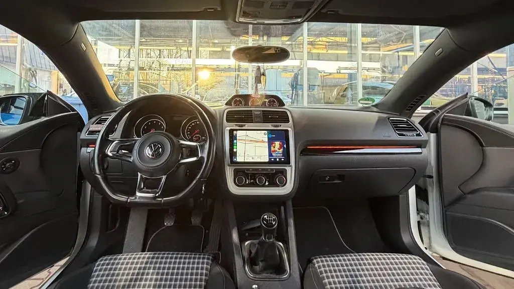 Gebraucht VW Scirocco 125 PS (91 kW) 2016 Weiß Coupé