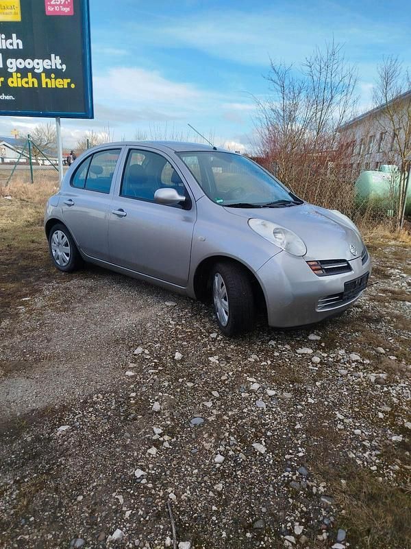 Gebraucht Nissan Micra 80 PS (58 kW) 2003 Silber Kleinwagen