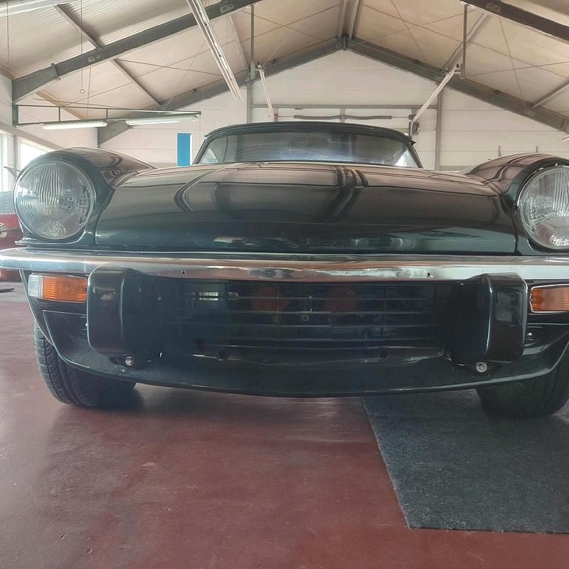 Grün Neu 2025 Triumph Spitfire Cabrio | 18.950 € - Bild 1/4