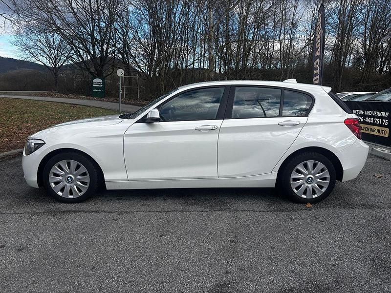 Gebraucht BMW 116 Advantage 136 PS (100 kW) 2012 Weiß Kleinwagen