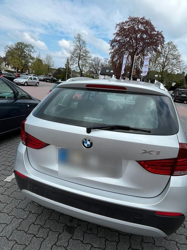 Gebraucht BMW X1 177 PS (130 kW) 2012 Silber SUV