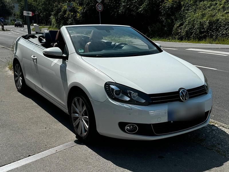 Weiß Gebraucht 2011 VW Golf Cabriolet Cabrio | 8.750 € (Fairer Preis) - Bild 1/4