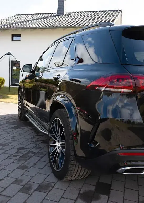 Gebraucht Mercedes GLE400 330 PS (242 kW) 2021 Schwarz SUV
