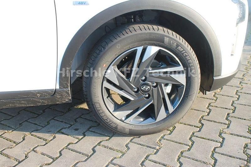 Gebraucht Hyundai Bayon Comfort 101 PS (74 kW) 2024 Weiß SUV