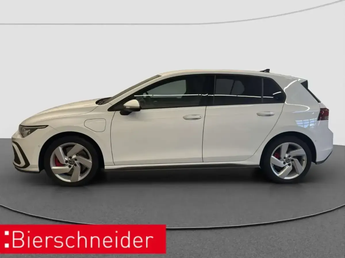 Usata VW Golf VIII GTE 245 CV (180 kW) 2022 Bianco Berlina