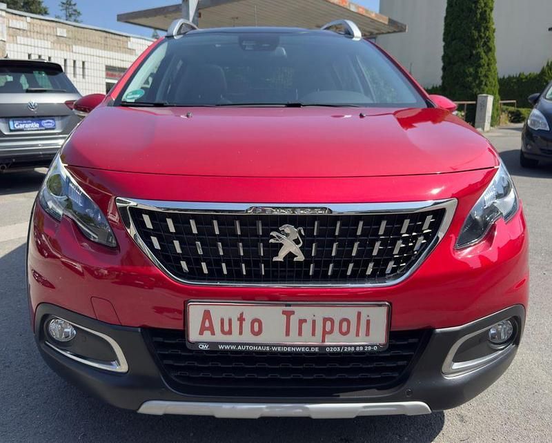 Rot Gebraucht 2018 Peugeot 2008 Allure SUV | 11.990 € (Fairer Preis) - Bild 1/4