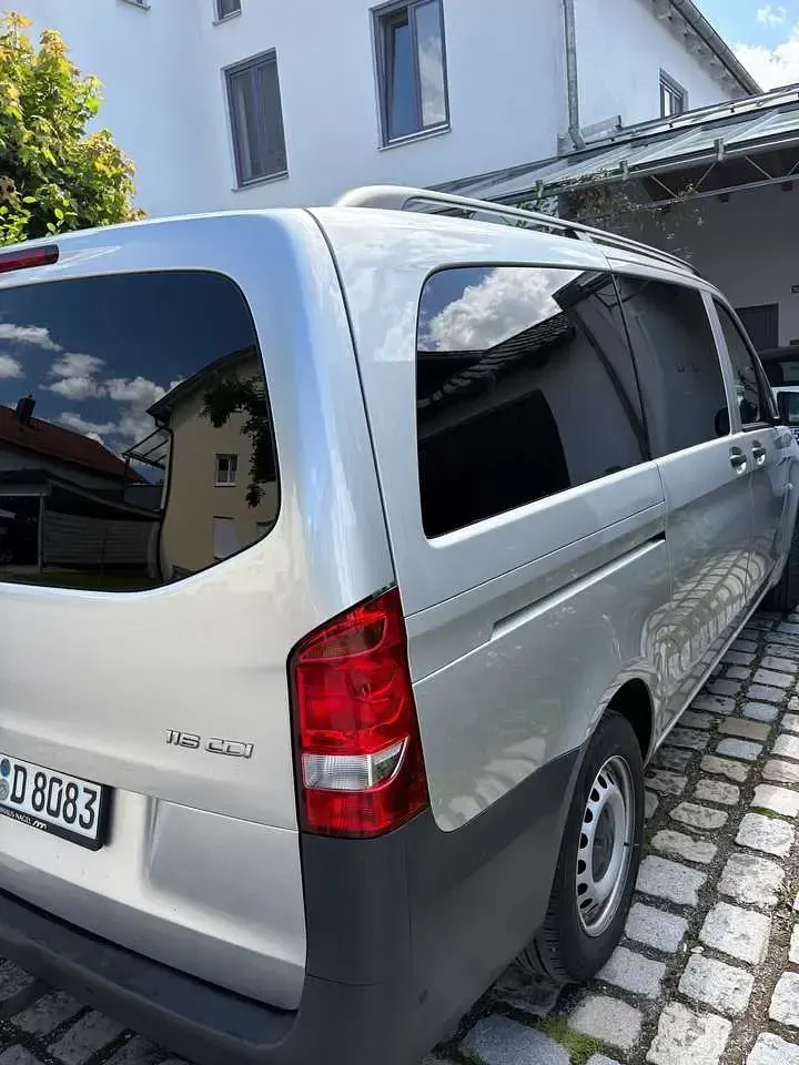 Gebraucht Mercedes Vito 163 PS (119 kW) 2019 Grau Van