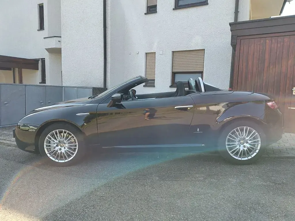 Gebraucht Alfa Romeo Spider 209 PS (153 kW) 2009 Schwarz Cabrio