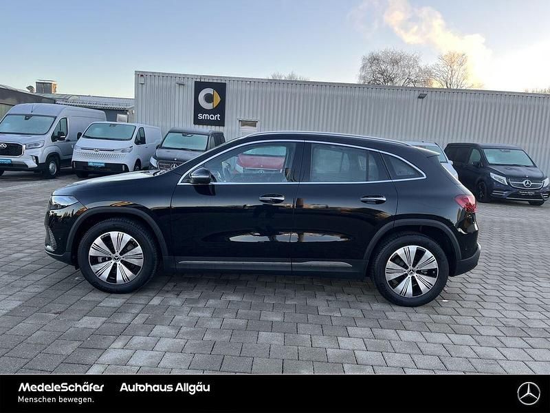 Gebraucht Mercedes EQA350 Advanced Plus 214 kW (292 PS) 2024 Schwarz SUV