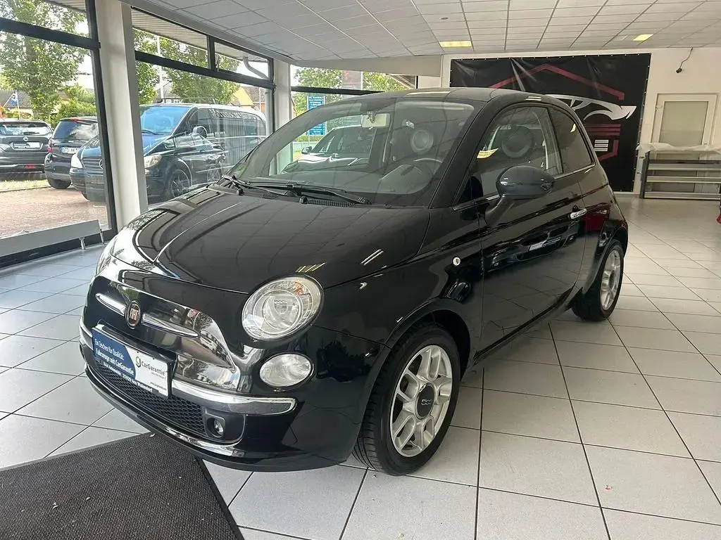 Gebraucht Fiat 500 Lounge 69 PS (50 kW) 2014 Schwarz Kleinwagen