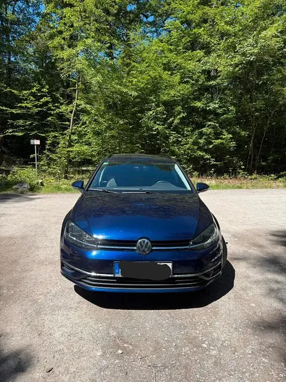 Second-hand VW Golf VII Comfortline 116 CP (85 kW) 2018 Albastru Break