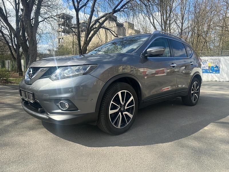 Silber Gebraucht 2017 Nissan X-Trail SUV | 13.500 € (Guter Preis) - Bild 1/4
