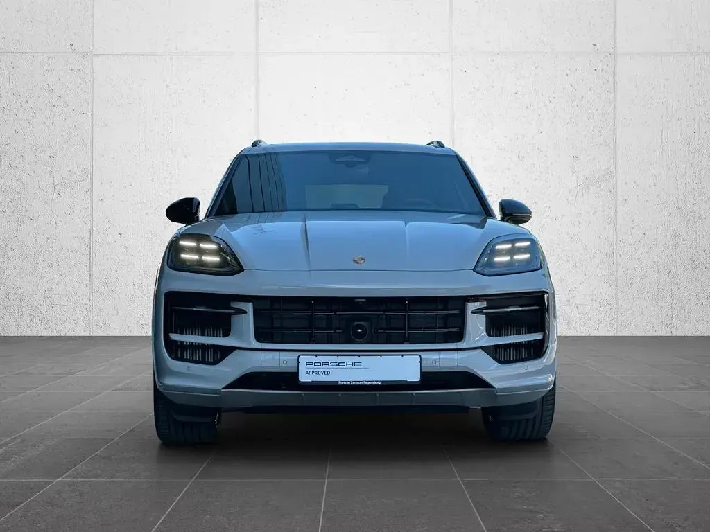 Gebraucht Porsche Cayenne E-Hybrid Black Edition 470 PS (345 kW) 2026 Grau SUV