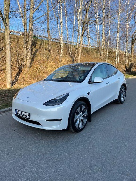 Gebraucht Tesla Model Y Long Range AWD 274 kW (373 PS) 2022 Weiß SUV