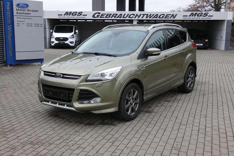Gebraucht Ford Kuga Individual 150 PS (110 kW) 2014 Ginger ale metallic SUV