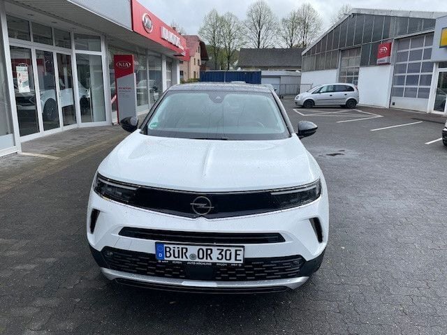 Gebraucht Opel Mokka-e Elegance 100 kW (136 PS) 2023 Weiß SUV