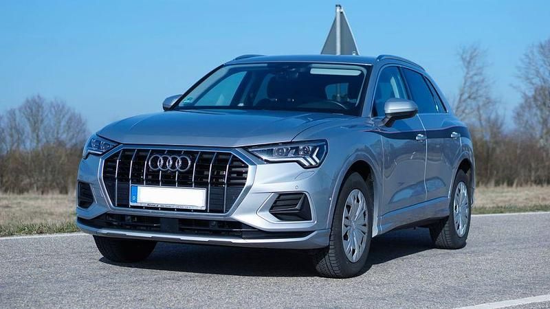 Gebraucht Audi Q3 Advanced 150 PS (110 kW) 2019 Silber SUV