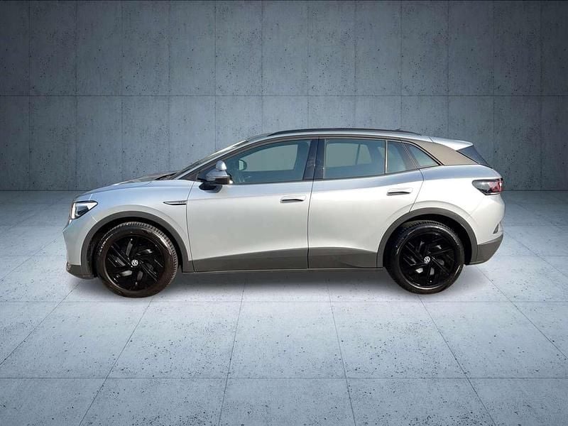 Gebraucht VW ID.4 Pro Performance 150 kW (204 PS) 2022 Scale silver metallic SUV