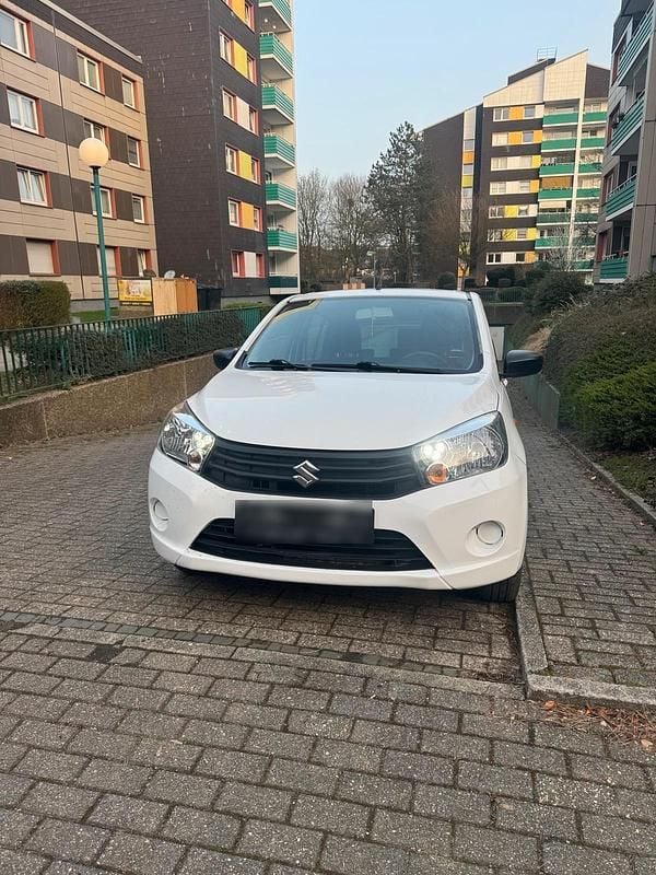 Gebraucht Suzuki Celerio 68 PS (50 kW) 2018 Weiß Kleinwagen