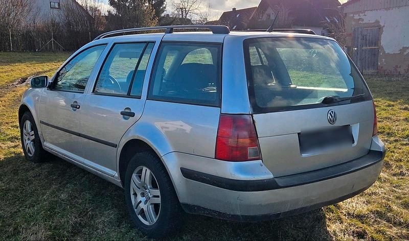 Gebraucht VW Golf IV 101 PS (74 kW) 2003 Grau Kombi
