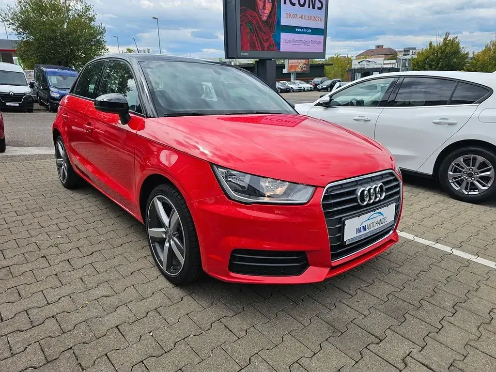 Gebraucht Audi A1 Sportback Sport 95 PS (69 kW) 2015 Rot Kleinwagen