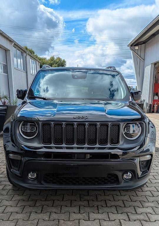 Schwarz Gebraucht 2023 Jeep Renegade SUV | 22.999 € (Guter Preis) - Bild 1/4