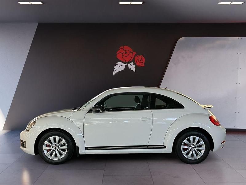 Gebraucht VW Beetle Sport 200 PS (147 kW) 2012 Candyweiss Kleinwagen