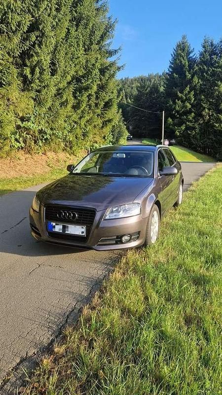 Gebraucht 2012 Audi A3 Sportback Ambition Kombi | 6.599 € (Fairer Preis) - Bild 1/4