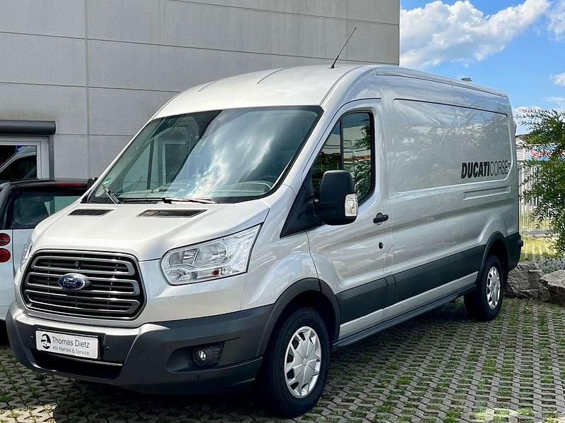 Gebraucht Ford Transit Trend 170 PS (125 kW) 2018 Polarsilber metallic Van / Kleinbus