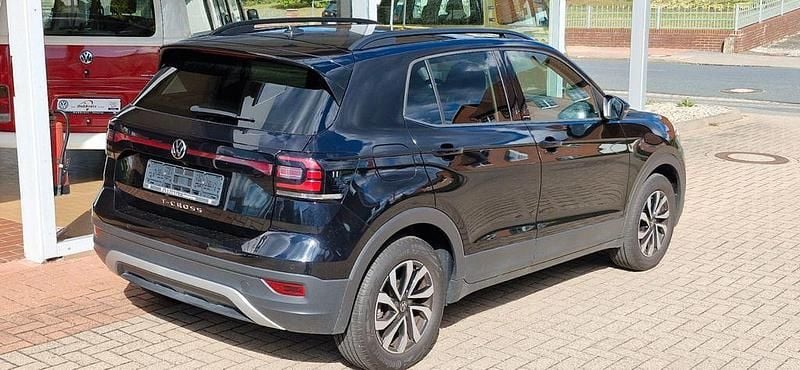 Gebraucht VW T-Cross Active 110 PS (80 kW) 2022 Schwarz SUV