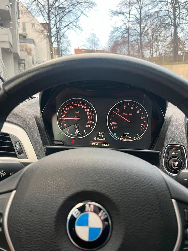 Gebraucht BMW 116 136 PS (100 kW) 2013 Schwarz Kleinwagen