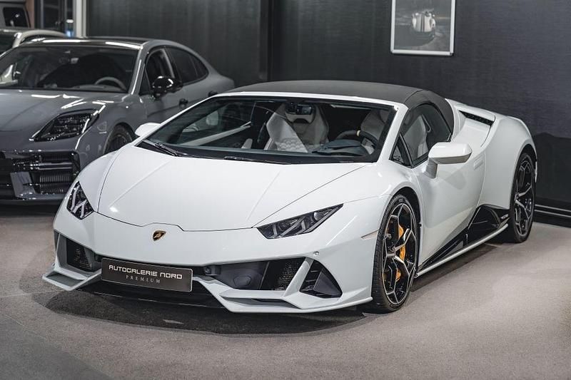 Second-hand Lamborghini Huracán 639 CP (469 kW) 2022 Alb Cabrio