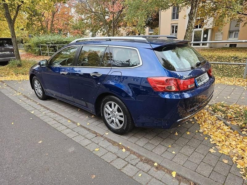 Gebraucht Honda Accord Elegance 156 PS (114 kW) 2009 Blau Kombi