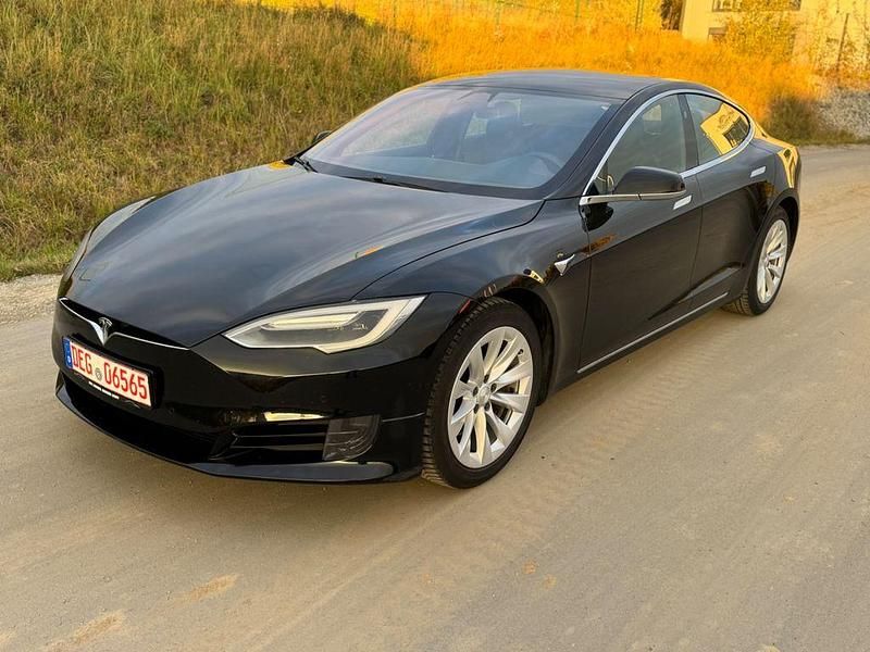 Schwarz Gebraucht 2017 Tesla Model S Kleinwagen | 18.921 € - Bild 1/4
