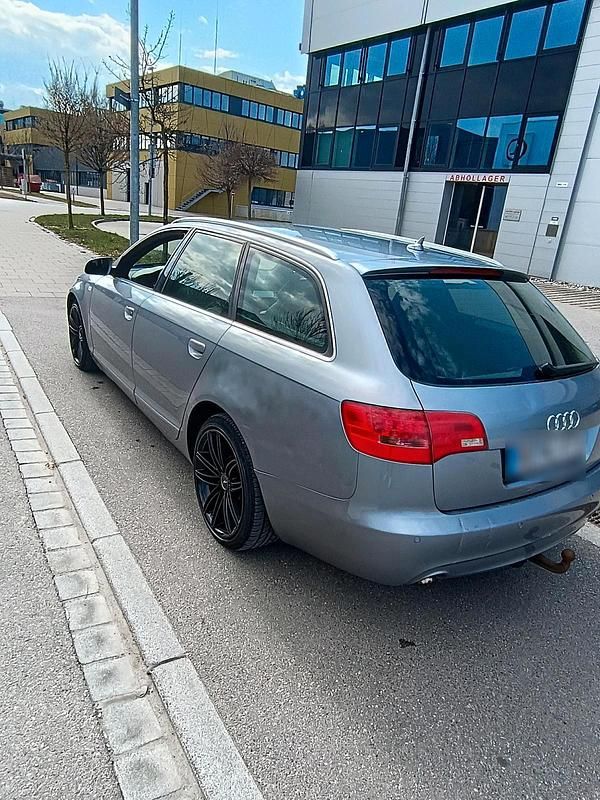 Gebraucht Audi A6 S-Line 224 PS (164 kW) 2025 Silber Kombi