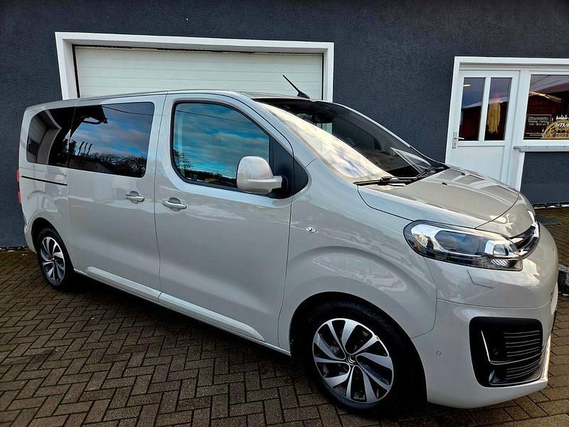 Gebraucht Citroën Spacetourer Shine 179 PS (131 kW) 2018 Beige Van / Kleinbus