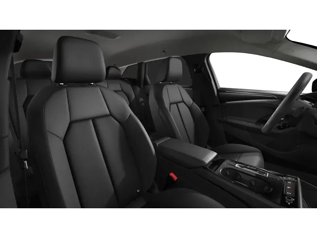 Nuova Audi A6 e-tron Ambiente 210 kW (286 CV) 2026 Grigio Station wagon