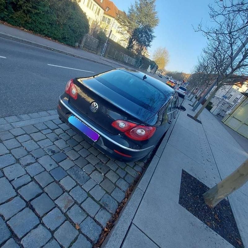 Gebraucht VW Passat 140 PS (102 kW) 2010 Coupé