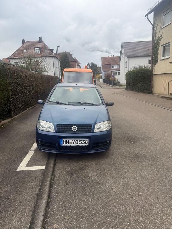 Gebraucht Fiat Punto Active 60 PS (44 kW) 2004 Blau Kleinwagen