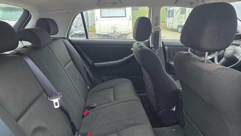 Gebraucht Toyota Corolla 110 PS (80 kW) 2006 Grau Limousine