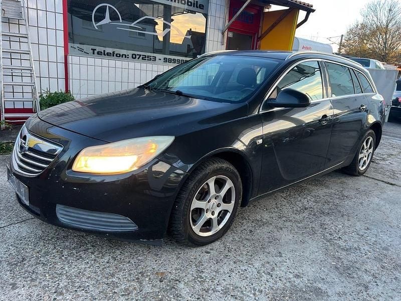 Schwarz Gebraucht 2010 Opel Insignia Edition Kombi | 2.500 € (Superpreis) - Bild 1/4